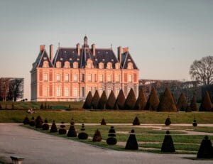 Lire la suite à propos de l’article Sceaux : un secteur immobilier d’exception au sud de Paris 🌿